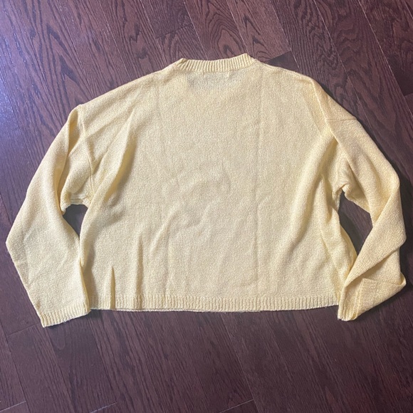 Bershka Yellow Top - Picture 4 of 4